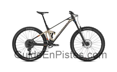 Mondraker Superfoxy Carbon fiche technique et avis